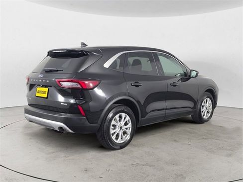 Certified 2023 Ford Escape Active image 5