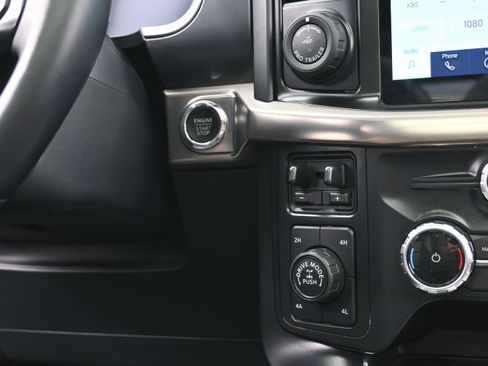 Used 2023 Ford F150 Raptor AWD/4WD image 38
