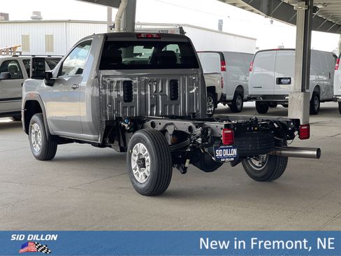 New 2025 Ford F150 SLE w/ SLE Convenience Package image 12