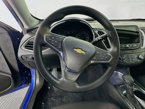 Used 2023 Chevrolet Malibu LT image 17