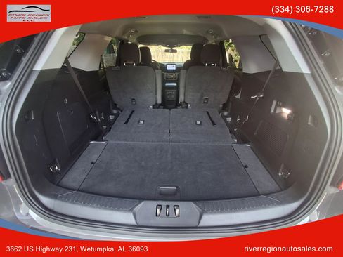 Used 2021 Ford Explorer XLT w/ Class III Trailer Tow Package AWD/4WD image 19