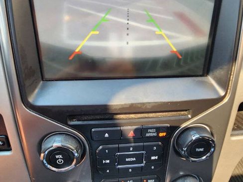 Used 2014 Ford F150 FX4 w/ Equipment Group 402A Luxury AWD/4WD image 16