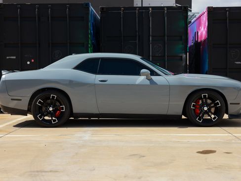Used 2022 Dodge Challenger R/T w/ Plus Package RWD image 17
