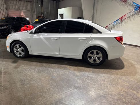 Used 2014 Chevrolet Cruze LT FWD image 8