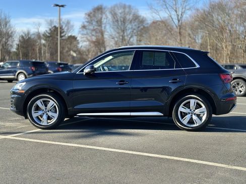 Used 2019 Audi Q5 2.0T Premium w/ Convenience Package image 3