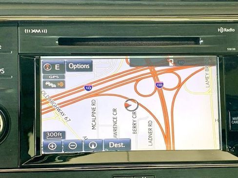 Used 2017 Toyota Avalon XLE Premium image 32