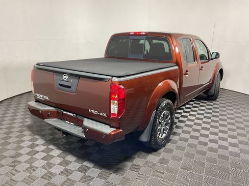 Used 2016 Nissan Frontier PRO-4X AWD/4WD image 18
