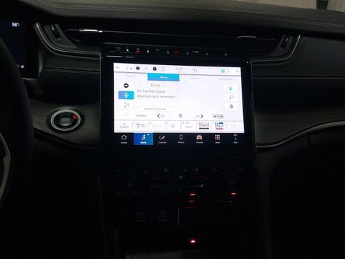 New 2025 Jeep Grand Cherokee L Limited image 20