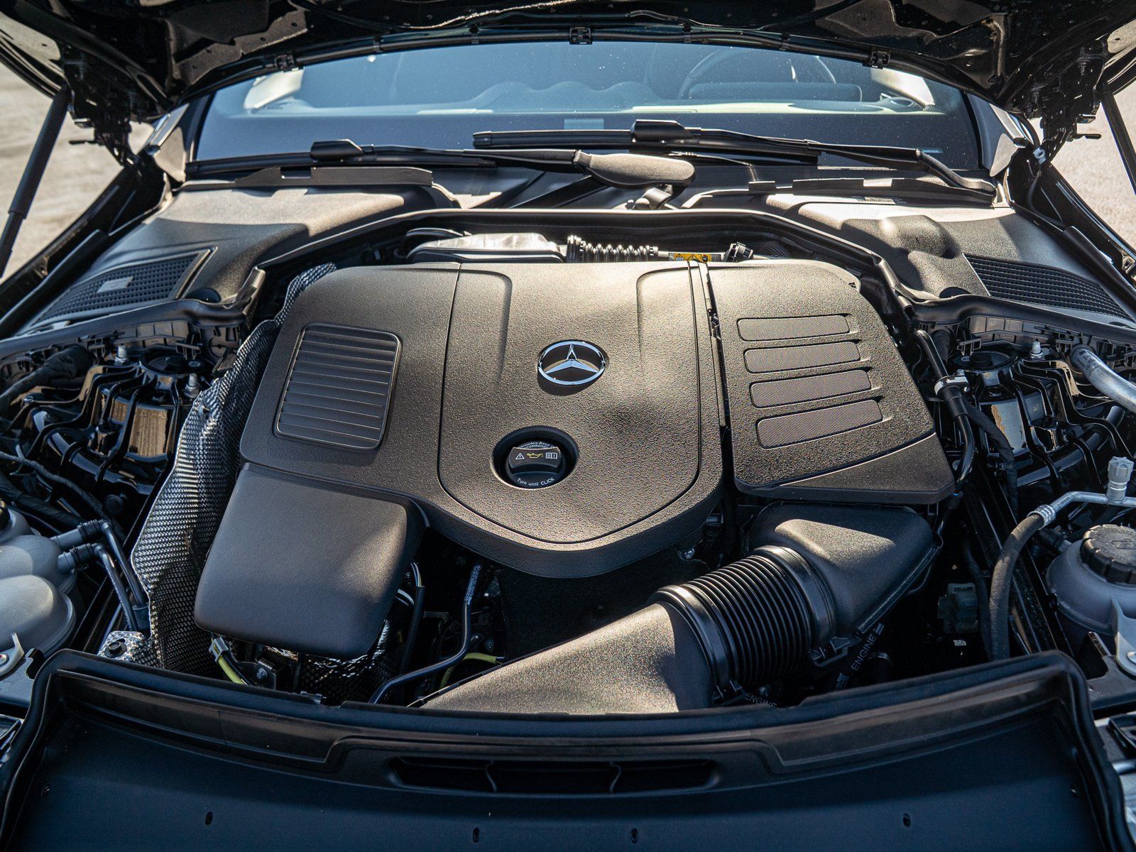Used 2024 Mercedes-Benz C 300 4MATIC Sedan image 28