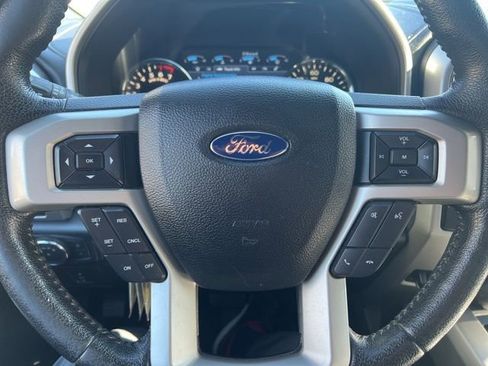 Used 2015 Ford F150 Lariat w/ Equipment Group 502A Luxury image 20