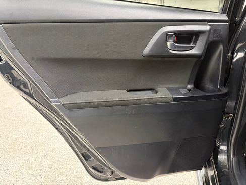 Used 2017 Toyota Corolla iM image 20