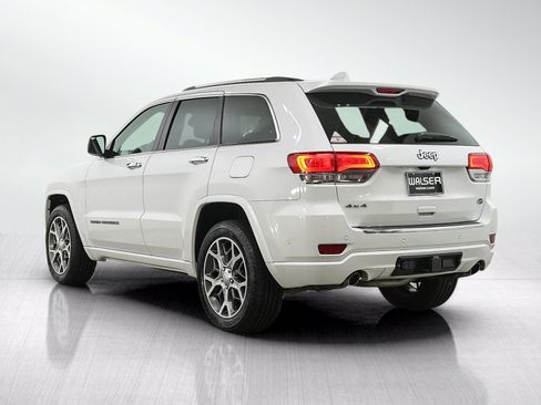 Used 2020 Jeep Grand Cherokee Overland AWD/4WD image 3