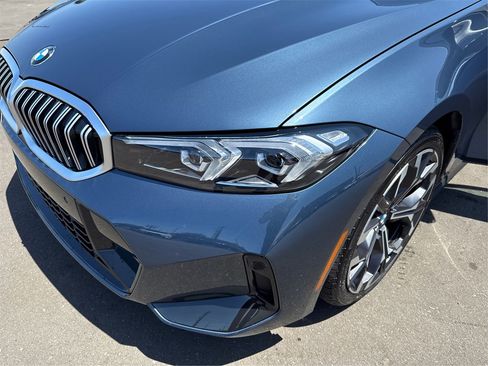 New 2025 BMW 330i Sedan w/ M Sport Package image 16