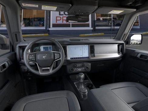 New 2025 Ford Bronco Outer Banks image 10
