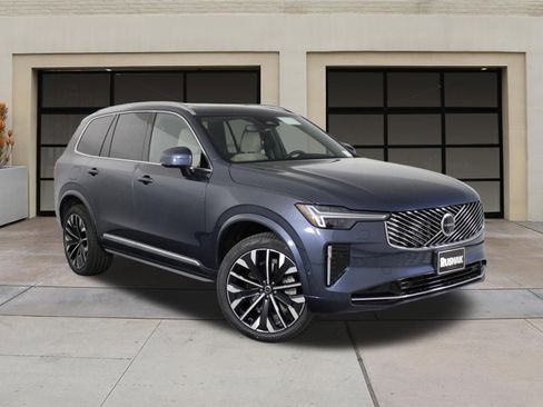 New 2026 Volvo XC90 B6 Plus w/ Protection Package Premier AWD/4WD image 19