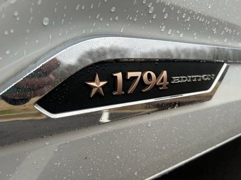 Used 2022 Toyota Tundra 1794 Edition image 4