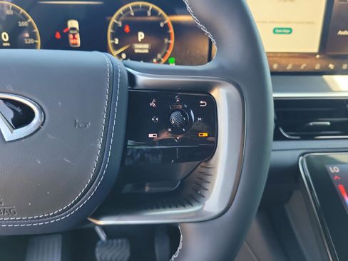 New 2026 INFINITI QX80 SPORT w/ Sport Exterior Package image 27