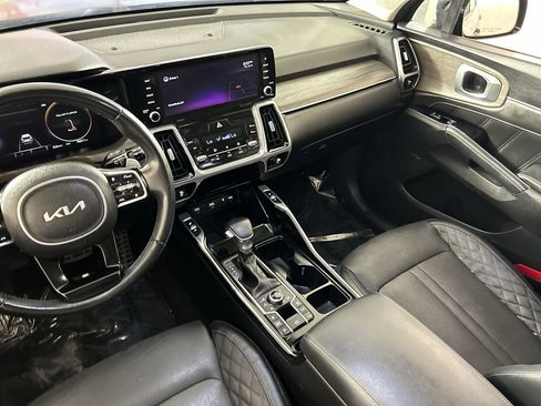 Used 2022 Kia Sorento SX Prestige AWD/4WD image 23