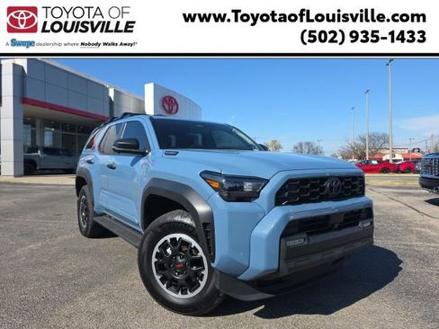 Used 2025 Toyota 4Runner TRD Off-Road Premium image 1