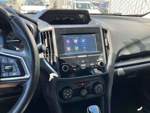 Used 2018 Subaru Crosstrek 2.0i Premium AWD/4WD image 17