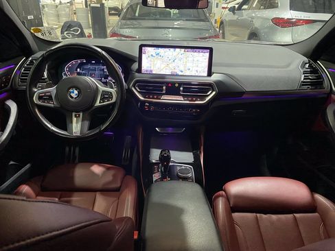 Used 2023 BMW X4 xDrive30i w/ M Sport Package AWD/4WD image 2