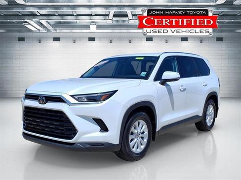 Certified 2024 Toyota Grand Highlander XLE image 1