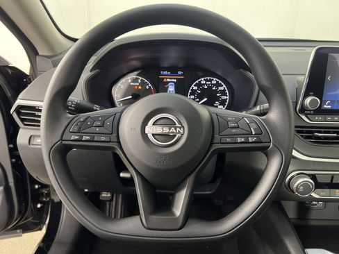 New 2025 Nissan Altima 2.5 S image 11