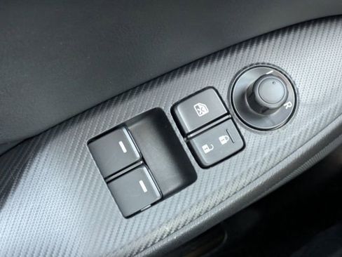 Used 2025 MAZDA MX-5 Miata RF Grand Touring image 16