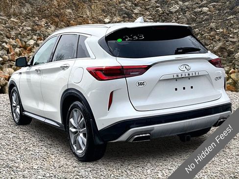 Used 2019 INFINITI QX50 Luxe w/ Navigation Package FWD image 10