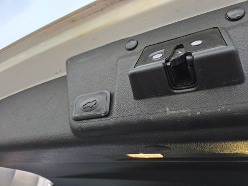 Used 2012 Buick Enclave Leather FWD image 24