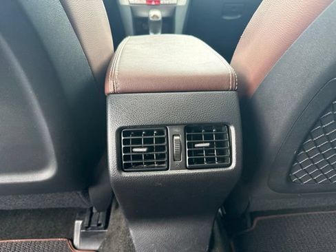 Used 2014 Subaru Outback 3.6R Limited AWD/4WD image 16
