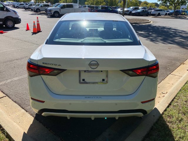 Used 2024 Nissan Sentra S FWD image 30