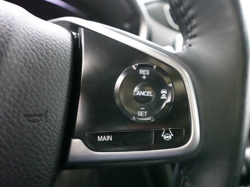 Certified 2019 Honda CR-V Touring image 18