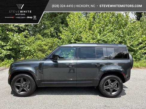 Used 2023 Land Rover Defender 110 X-Dynamic SE AWD/4WD image 1