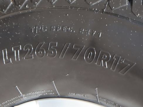Used 2023 GMC Sierra 2500 SLE w/ SLE Convenience Package AWD/4WD image 39