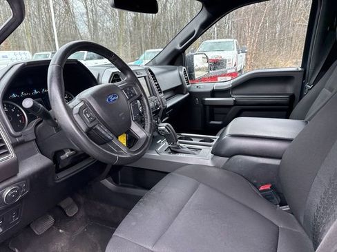Used 2018 Ford F150 XLT w/ Equipment Group 302A Luxury image 9
