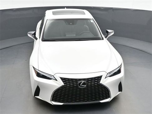 Used 2023 Lexus IS 300 w/ Comfort Package image 17