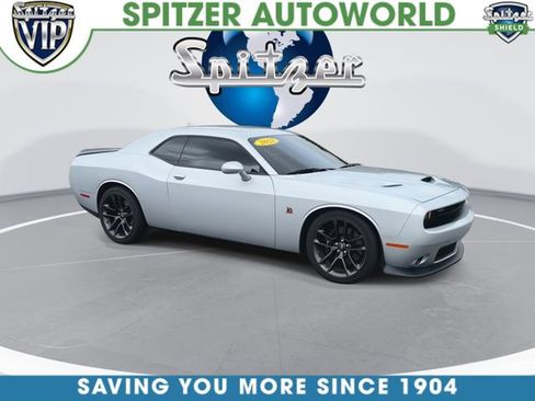 Used 2021 Dodge Challenger R/T Scat Pack w/ Plus Package RWD image 2