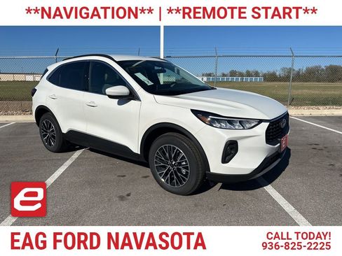 New 2026 Ford Escape SE image 1