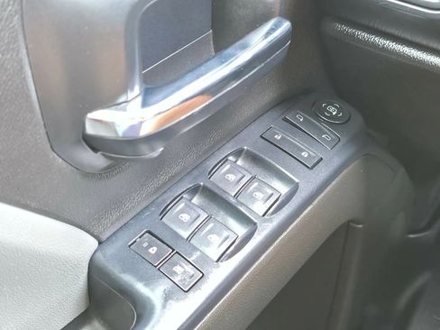 Used 2017 Chevrolet Silverado 1500 Custom w/ Custom Convenience Package RWD image 24