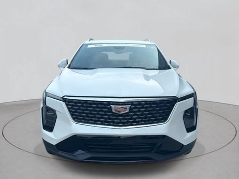 Certified 2024 Cadillac XT4 Premium Luxury AWD/4WD image 2