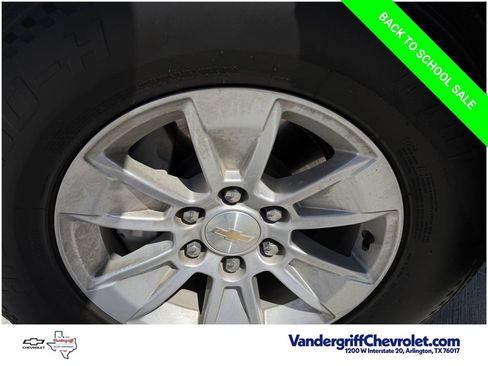 Used 2023 Chevrolet Silverado 1500 LT w/ Work Truck Package AWD/4WD image 9