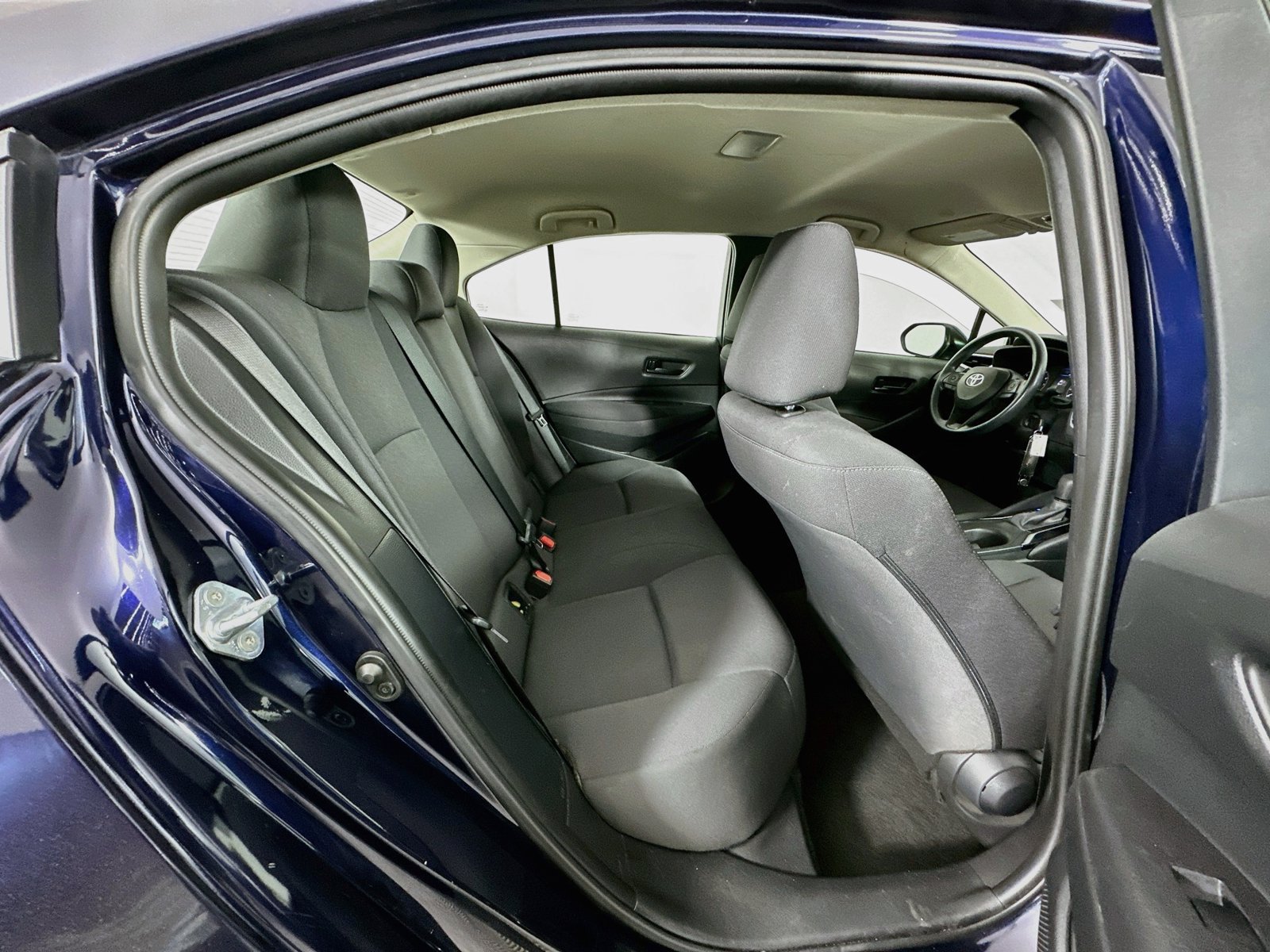 Used 2023 Toyota Corolla LE FWD image 26