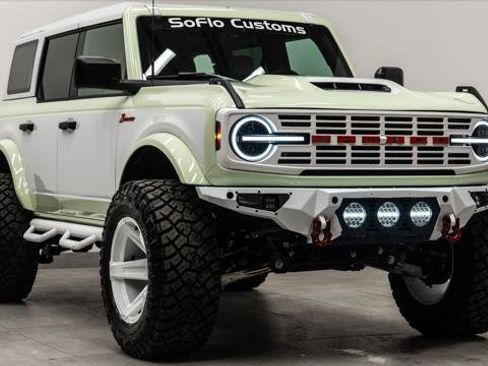 Used 2025 Ford Bronco Big Bend image 2