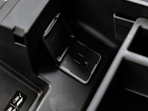 New 2026 GMC Sierra 1500 SLT w/ SLT Premium Plus Package image 30