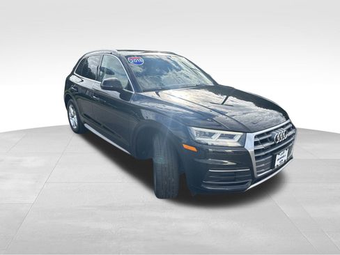 Used 2018 Audi Q5 2.0T Premium Plus w/ Premium Plus Package image 8