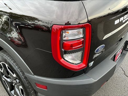 Used 2021 Ford Bronco Sport Outer Banks AWD/4WD image 23