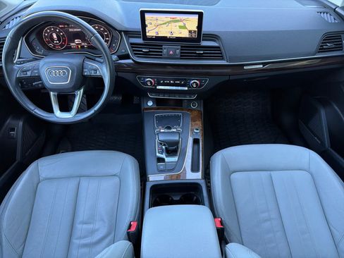 Used 2018 Audi Q5 2.0T Premium Plus w/ Premium Plus Package AWD/4WD image 3