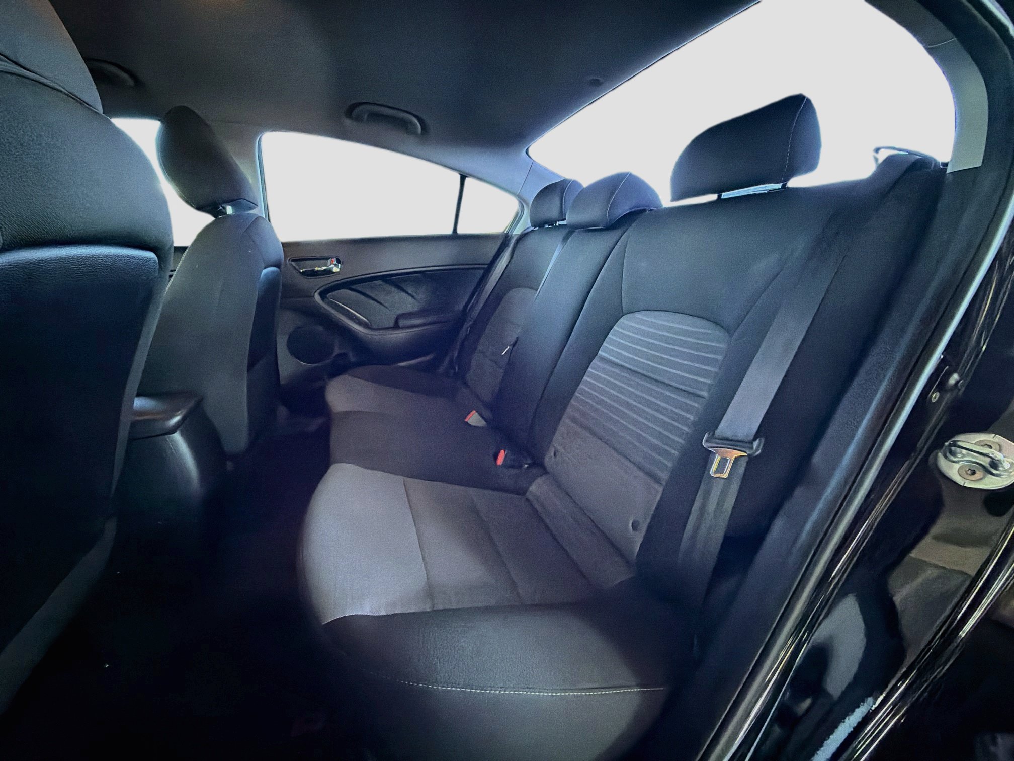 Used 2018 Kia Forte S FWD image 26