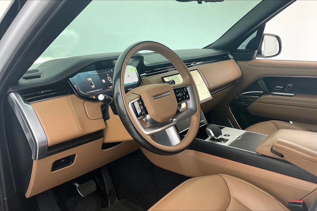 Used 2024 Land Rover Range Rover Autobiography AWD/4WD image 14